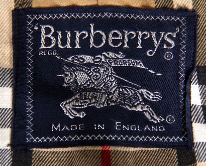 BURBERRY's

Trench d'homme en toile beige,...