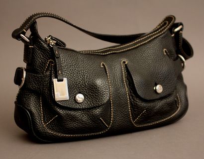 LANCEL

Sac en cuir grainé marron à fermeture...