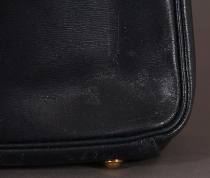 Lot de sacs :

- LE TANNEUR

Sac en cuir...
