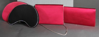 Pierre CARDIN

Lot composé de quatre pochettes...