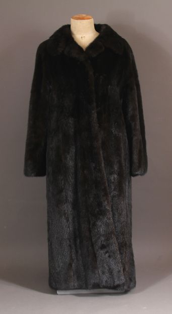 France Fourrures

Manteau en vison dark