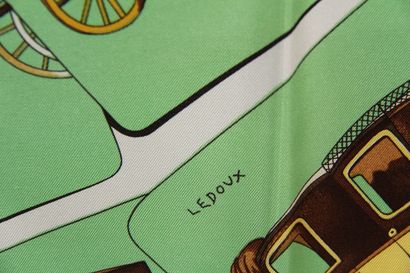 HERMES Paris - Philippe LEDOUX

Carré en...