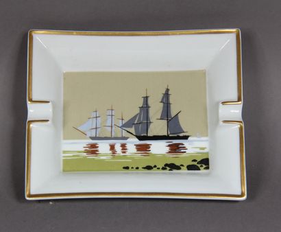 HERMES Paris made in France

Vide-poche en...