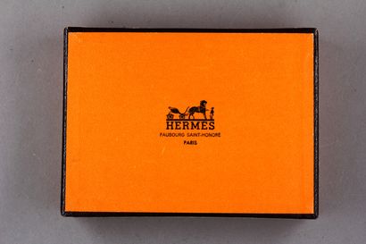 HERMES Paris

Deux jeux de 52 cartes dorées...