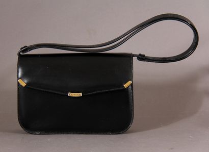 LANCEL

- Sac cabas en cuir bleu orné d'une...