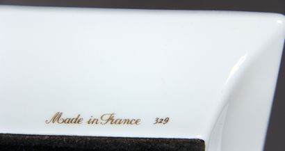 HERMES Paris made in France

Vide-poche en...