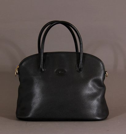 Lot de sacs :

- LE TANNEUR

Sac en cuir...