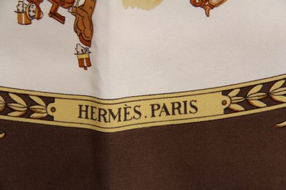HERMES Paris - Philippe LEDOUX

Carré en...