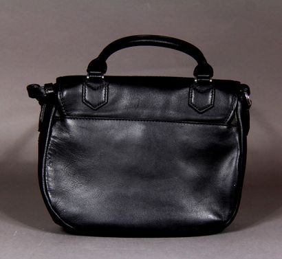 MAUBOUSSIN

Sac en cuir noir à rabat