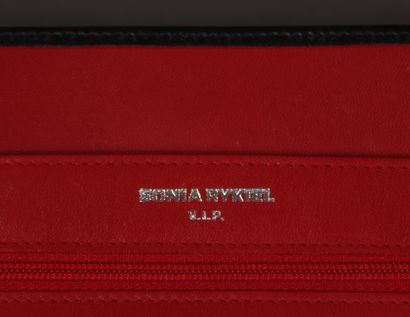 SONYA RYKIEL

- pochette du soir en cuir...