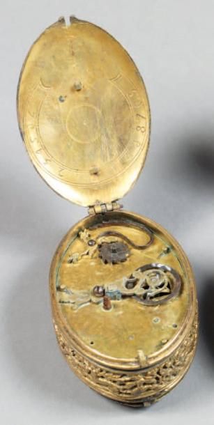 Montre puritaine ovale, vers 1600, autrefois...