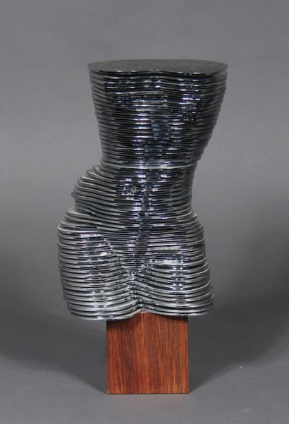 Ecole contemporaine

Buste de femme

Sculpture...
