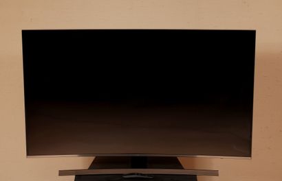 SAMSUNG

HDMI curved TV model UE55KU6640

We...
