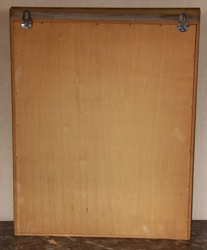 Vitrine d'applique en bois doré, intérieur...