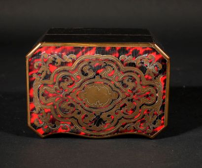 *Coffret à parfum en bois de placage à marquèterie...