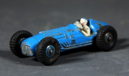 DINKY TOYS et autres

33 véhicules 1/43ème...