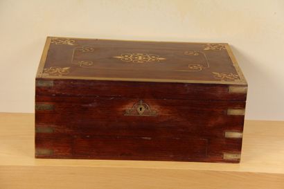 Boite à bijoux rectangulaire en bois naturel...