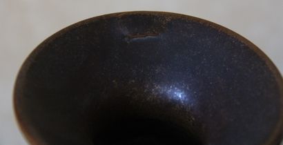 KERAMIS

Paire de vases ovoïde à col ouvert...