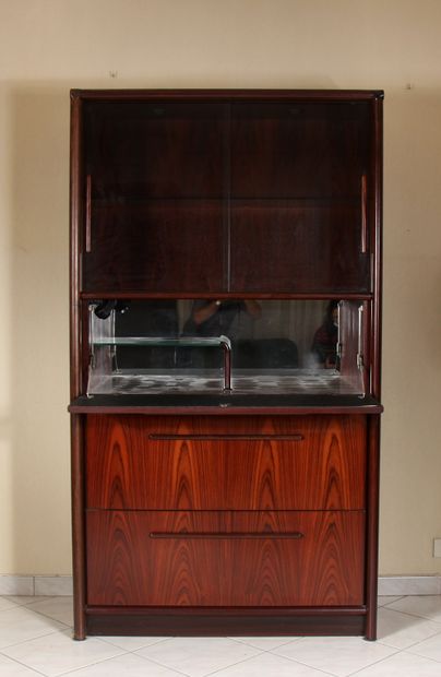 KIBAEK MOBELFABRIK Denmark éd.

Vitrine-bar...