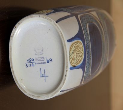 ROYAL COPENHAGUE

Vase tubulaire en porcelaine...