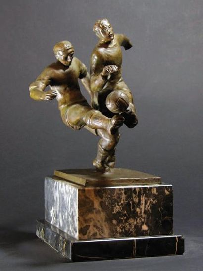 Ecole italienne vers 1930
Le tacle Sculpture....