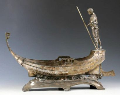 Superbe trophée de natation en métal argenté...