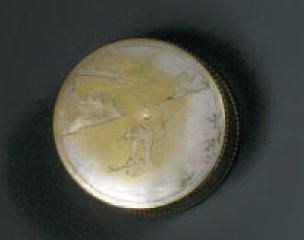 Boîte à décor de skieur en métal étamé,vers...