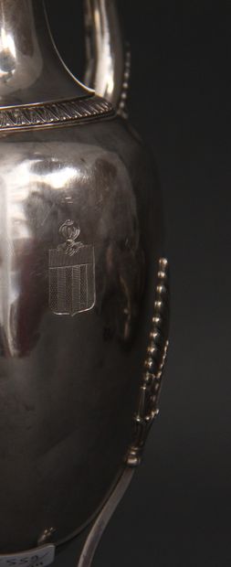 Verseuse en argent 950°/°°, de forme ovoïde...