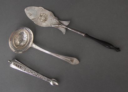 Lot de couverts de service en argent 950°/°°...