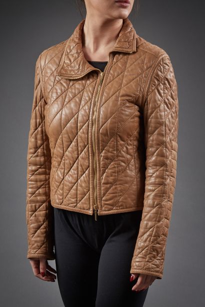 GUCCI

Blouson zippé asymétrique en cuir...