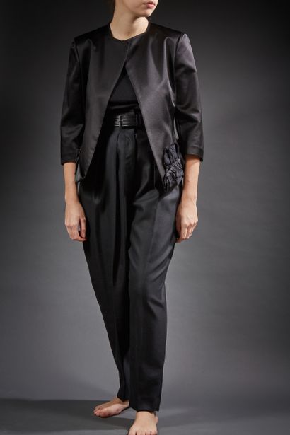 Comme des Garçons

Ensemble composé d'une...