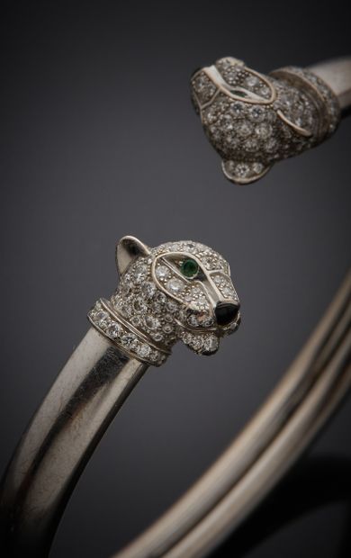CARTIER, T.16

Bracelet rigide et ouvert...