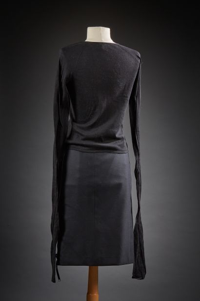 Yves SAINT LAURENT rive gauche

Lot composé...