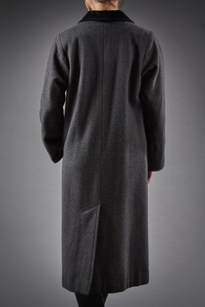 SAINT LAURENT rive gauche circa 1970

Manteau...