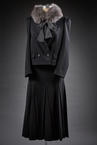 PRADA, MIU MIU

Lot composé d'une veste en...