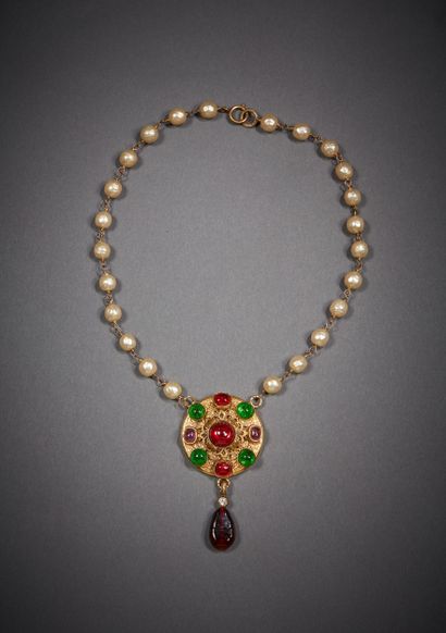 CHANEL par Karl Lagerfeld 

Collection 1985

Collier...
