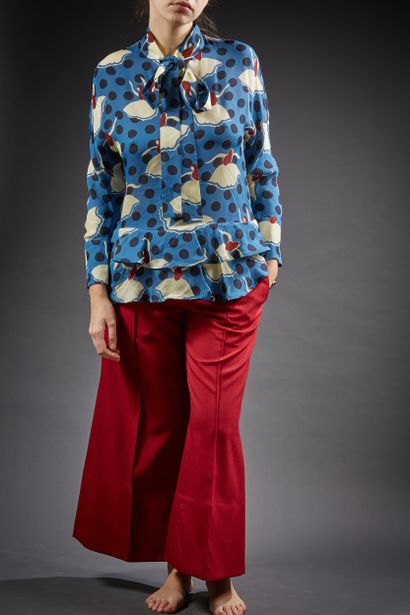 MARNI

Ensemble composé d'une blouse en crêpe...