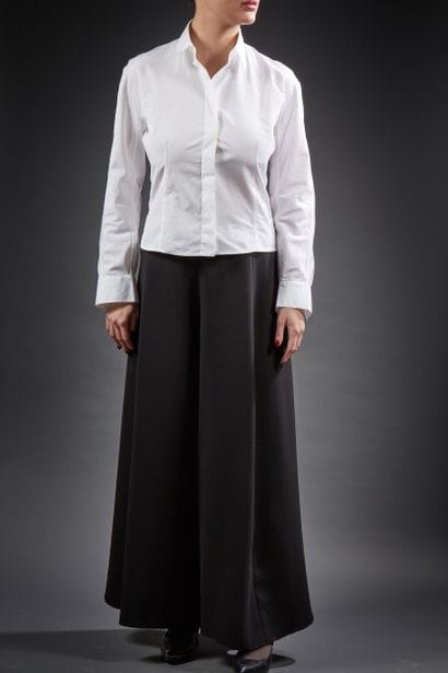 ALAÏA

Ensemble composé d'une chemise en...