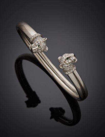 CARTIER, T.16

Bracelet rigide et ouvert...