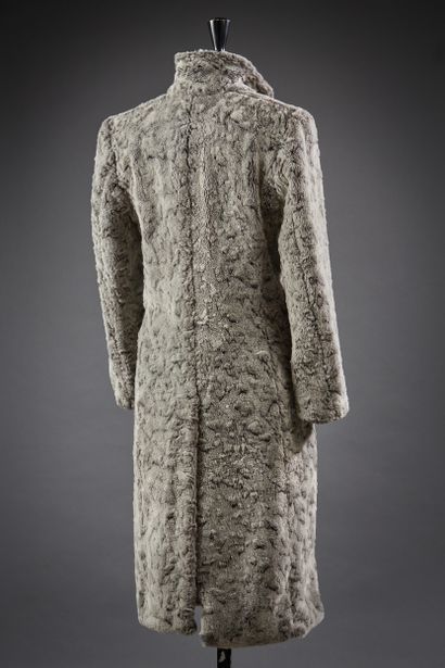 John RICHMOND

Manteau en fourrure synthétique...