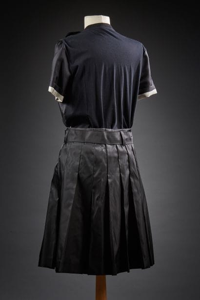 PRADA 

Collection Automne/Hiver 2015-2016

Ensemble...