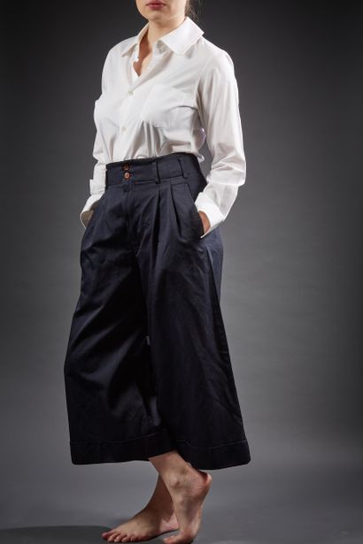 Comme des Garçons

Ensemble composé d'une...
