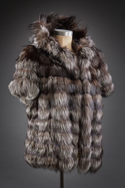 Veste à capuche en Renard argenté, travail...