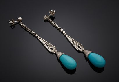 Paire de pendants d'oreilles en or gris 750...