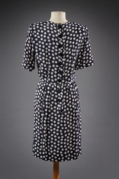 Yves SAINT LAURENT rive gauche

Robe en crêpe...