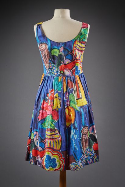 PRADA 

Collection Printemps/Été 2012

Robe...