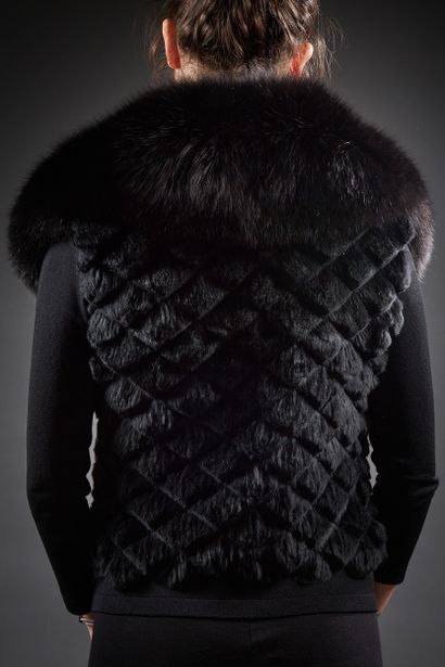Sonia RYKIEL

Gilet en Castorette lustrée...