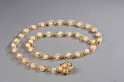 CHANEL par Karl Lagerfeld circa 1990

Ceinture...