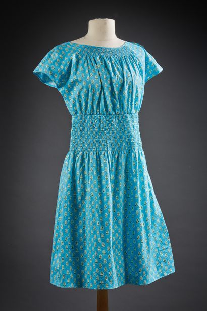 PRADA 

Collection Printemps/Été 2012

Robe...