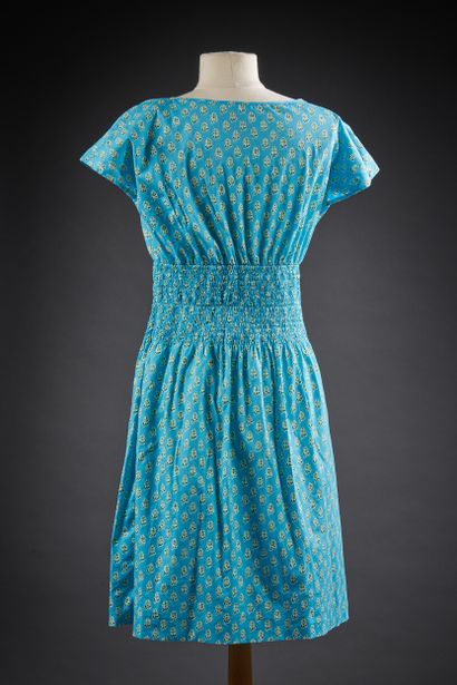 PRADA 

Collection Printemps/Été 2012

Robe...